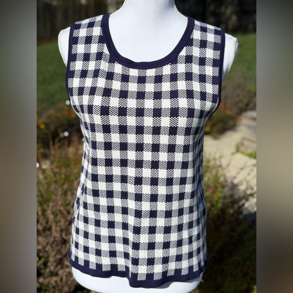 Draper James RSVP Sweater Tank in Navy Blue and White Size Medium